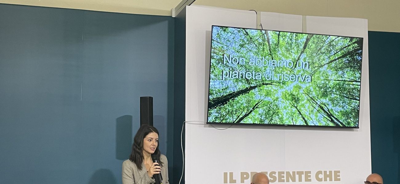 Innovare i servizi pubblici con l’intelligenza artificiale: il caso ALEA Ambiente presentato a Ecomondo 2025